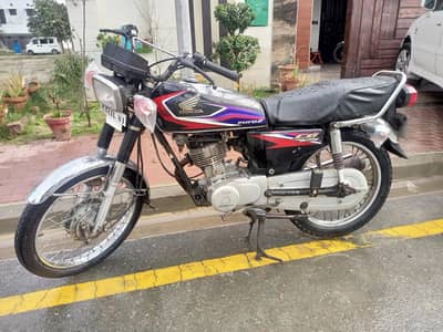 exchange Honda 125 total genuine just 12k run first hand speed machine