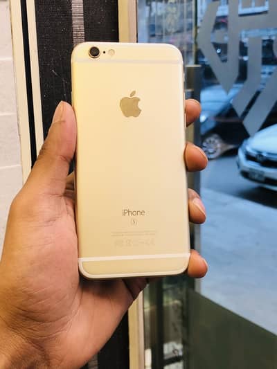 IPHONE 6S | 64 GB