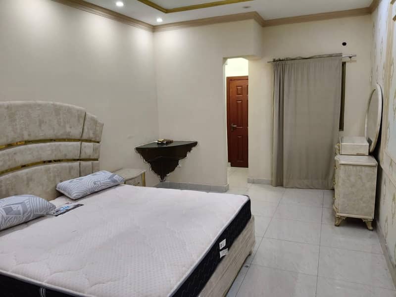 Bed Side Table Dressing 2