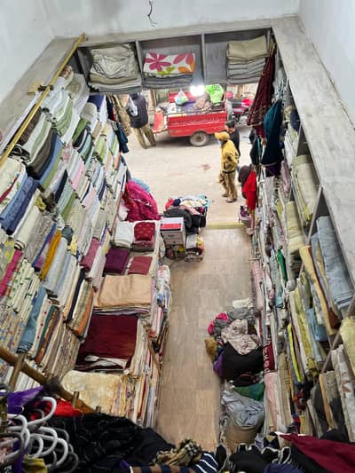 3 Floor Running Landa & Parda House for Sale–Main Thalla Bazar, Lahore