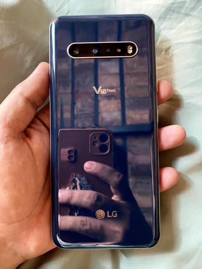 LG V60 ThinQ 5G 10 condition 10 by 10