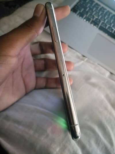 Iphone 11 pro non pta for sell urgent