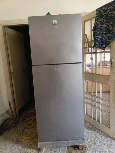 Haier HRF-314 Double Door Refrigerator – Excellent Condition