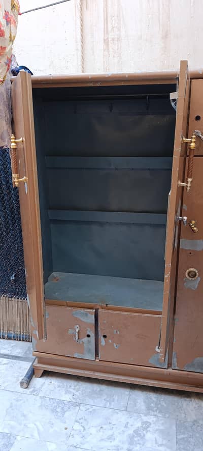 Large Size Metal Cupboard Almari with Hanger and Drawers