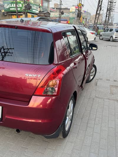 Suzuki Swift 2015