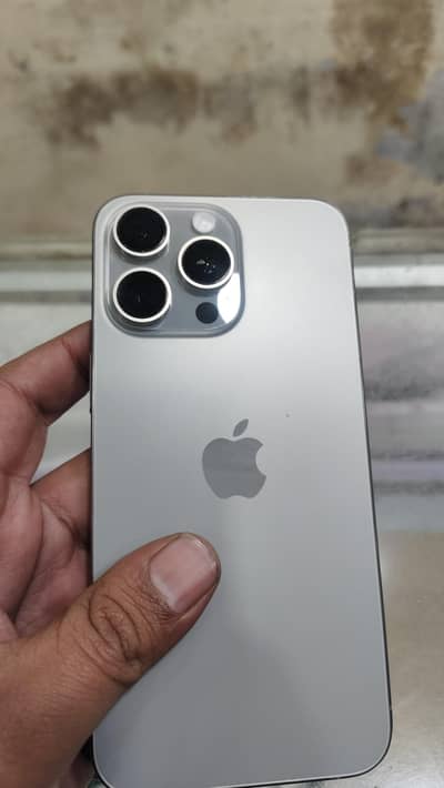 15 pro max Sim locked 256GB 88 battery