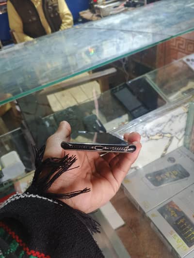 iphone 7plus pta 128 gb all ok only battery change