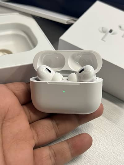 Apple AirPods Pro Brand New earphones