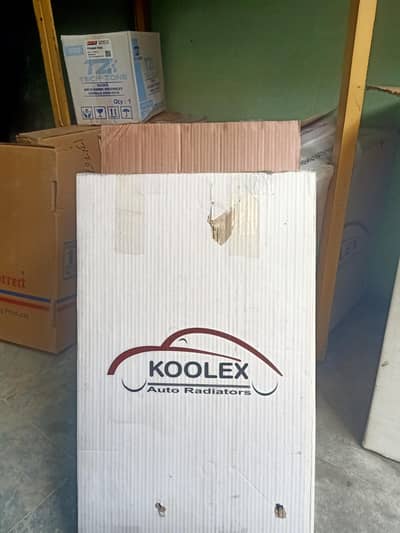 Diahatsu Mira radiator