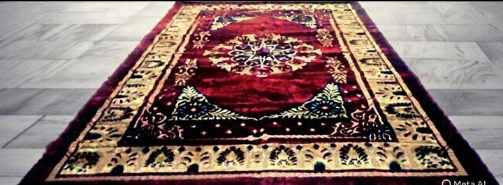 mahroon color center piece