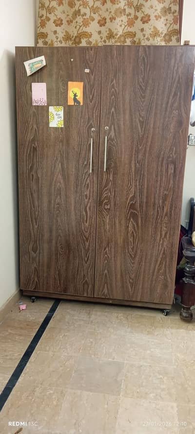 Almari / wardrobe / Cupboard
