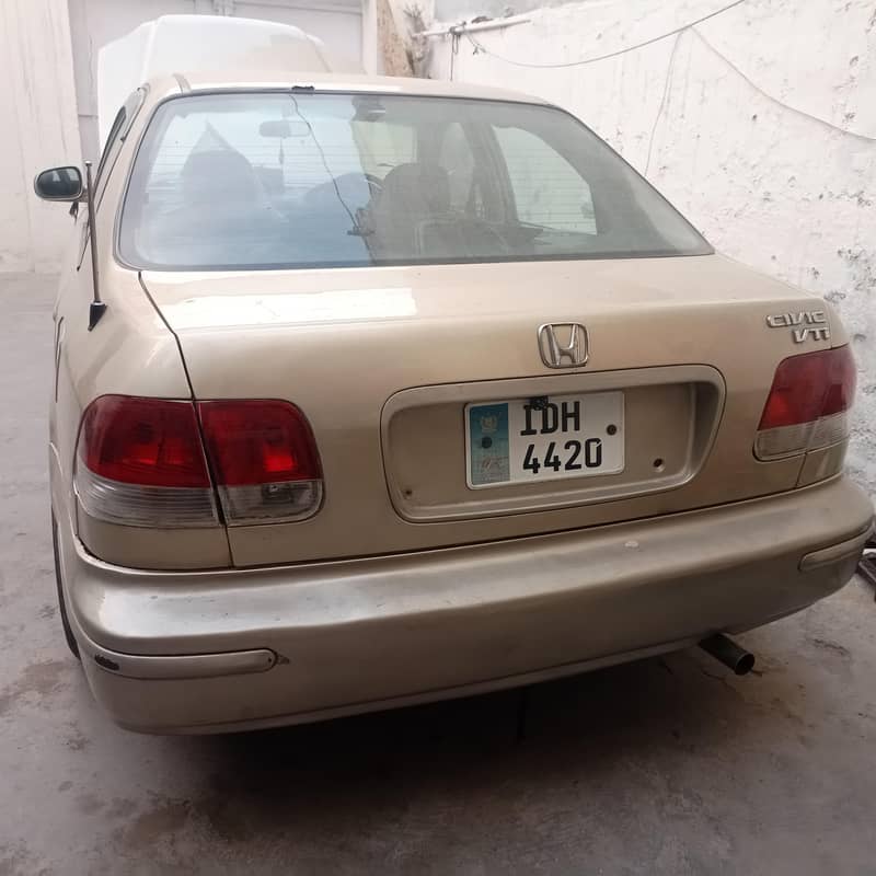 Honda civic 1996 model 3