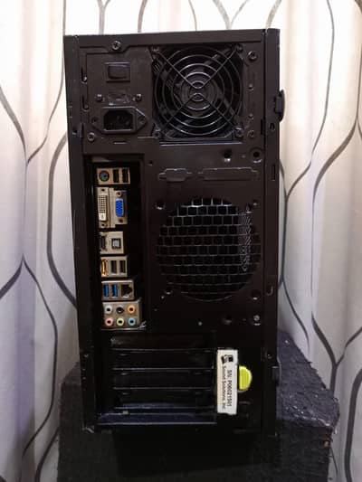 Gaming PC 8gb ram 500gb Hard Disk 430w supply Core i3 2nd gen CPU