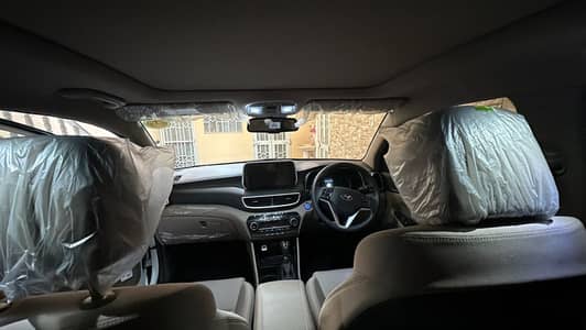 Hyundai tucson fwd gls sport 11000 driven