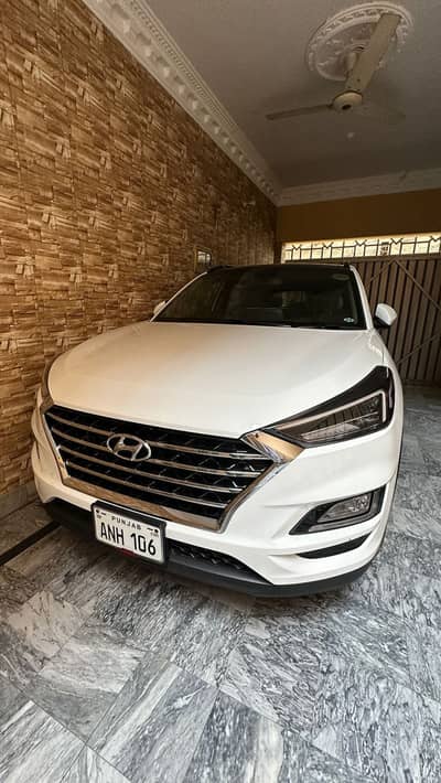 Hyundai tucson fwd gls sport 11000 driven