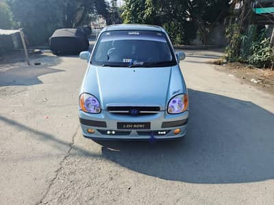 2005 Automatic transmission Santro with power steering/windows