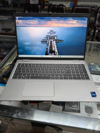 Dell Latitude 5530 | Core i5-12th Gen| 16 GB RAM| 512 GB SSD|