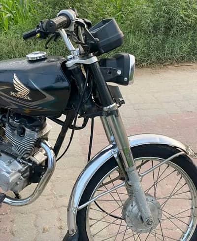 urgent sale, only serious buyers please.