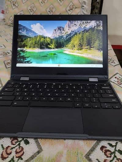 lenovo ka Rotatable ha 4gb 32gb ssd wala condition achi ha