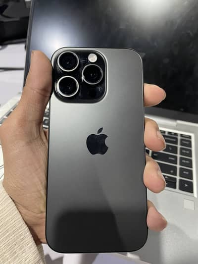 Iphone 16 pro factory unlock