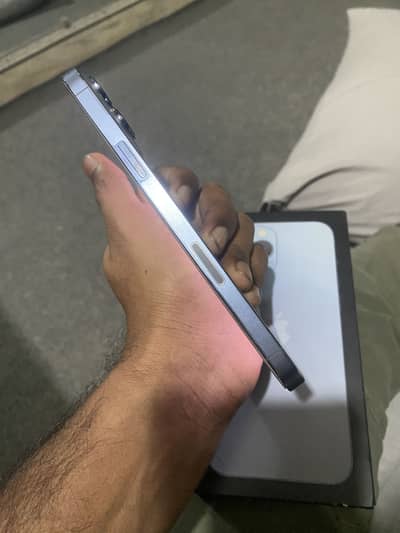 Iphone 13pro max 256gb with box