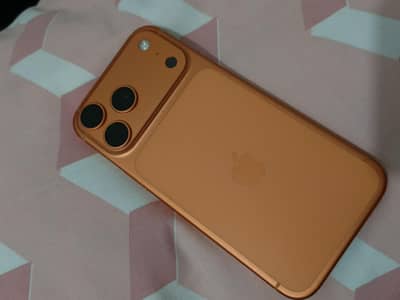 Iphone 17 pro max jv 256 gb with box and cable  cc 10