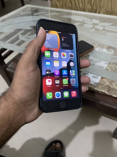 iPhone 7+ approved 128gb