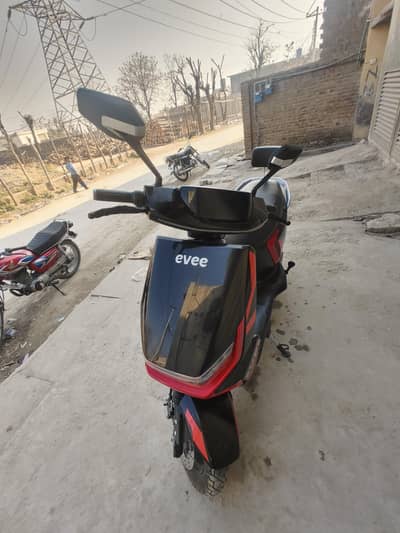 Evee scooty C1