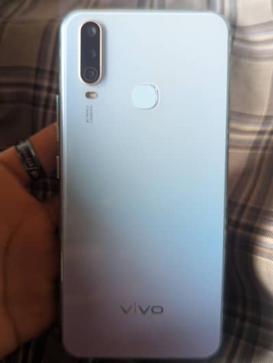 vivo Y17