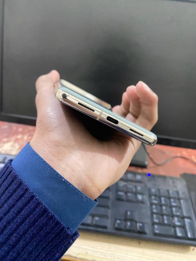 Google Pixel 7 Pro 2