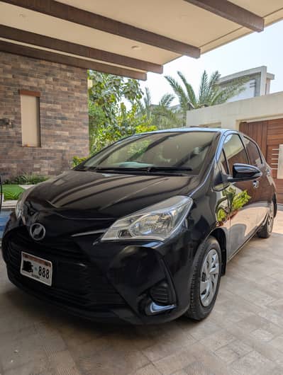 Vitz F Safety 2018/2021 Registered. Like New