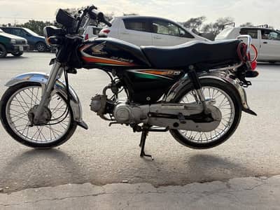 Honda CD 70 2016 model