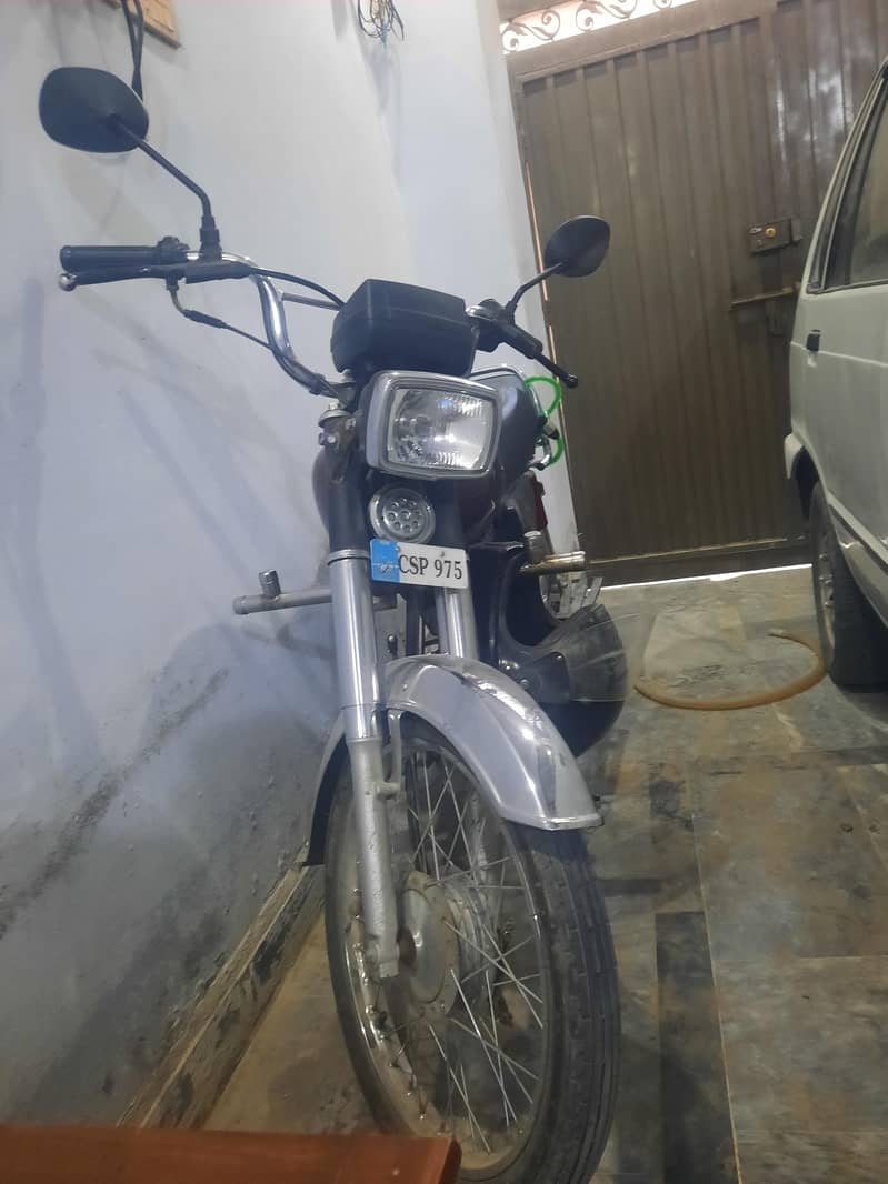 ڈبل ٹینکی ۔اشارے۔ٹاپے۔وغیرہ 3