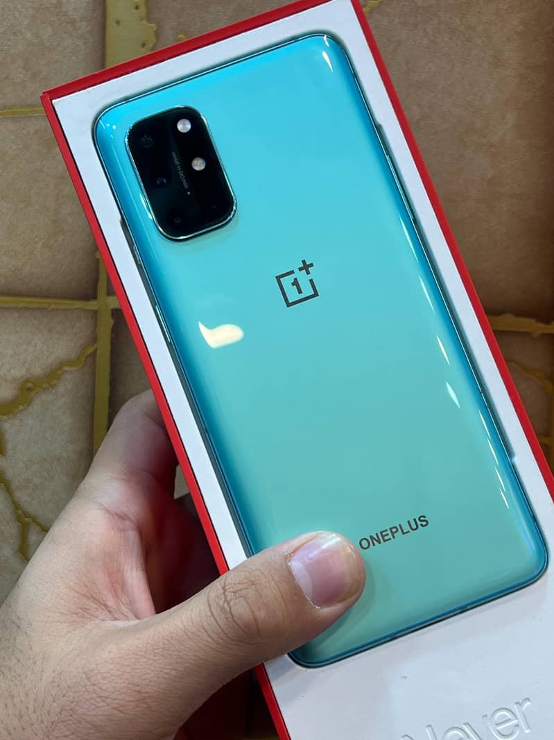 One plus 8t 2