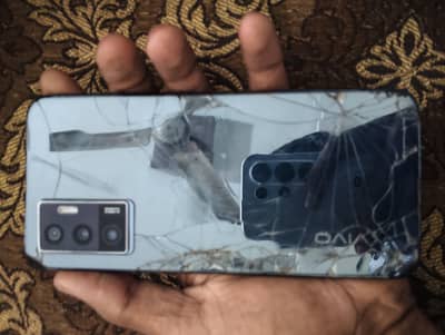 vivo v23e for sale with box and charge