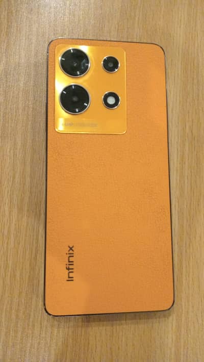 Infinix Note 30
