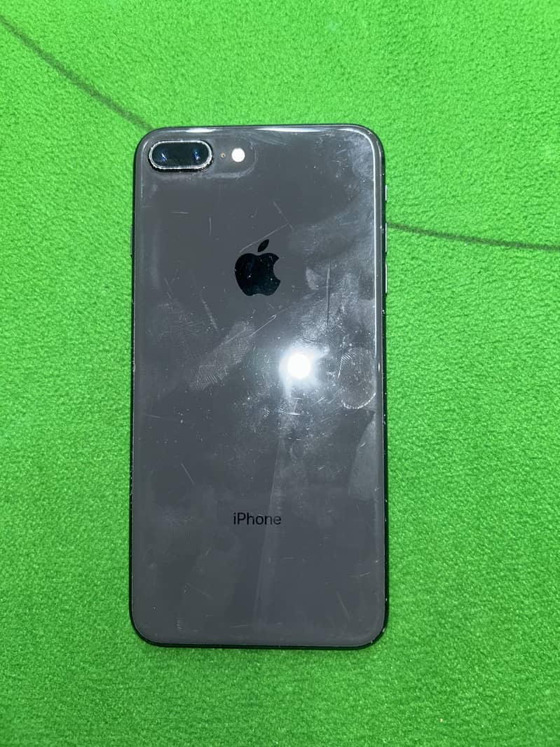 iPhone 8plus 2