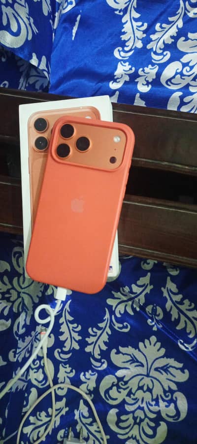 17 pro max jv orange color