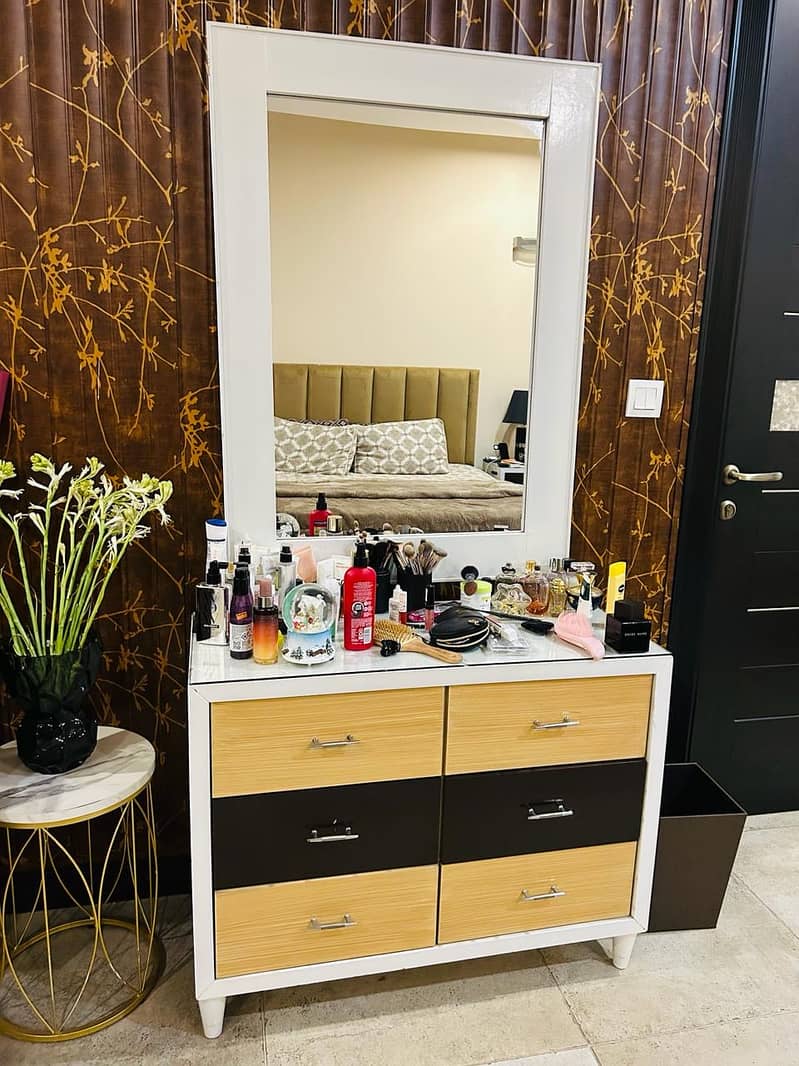 Complete Queen Bed Set 2