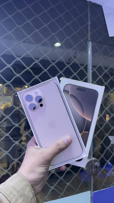 iPhone 16 pro max 256GB factory unlock Dual physical with box cable