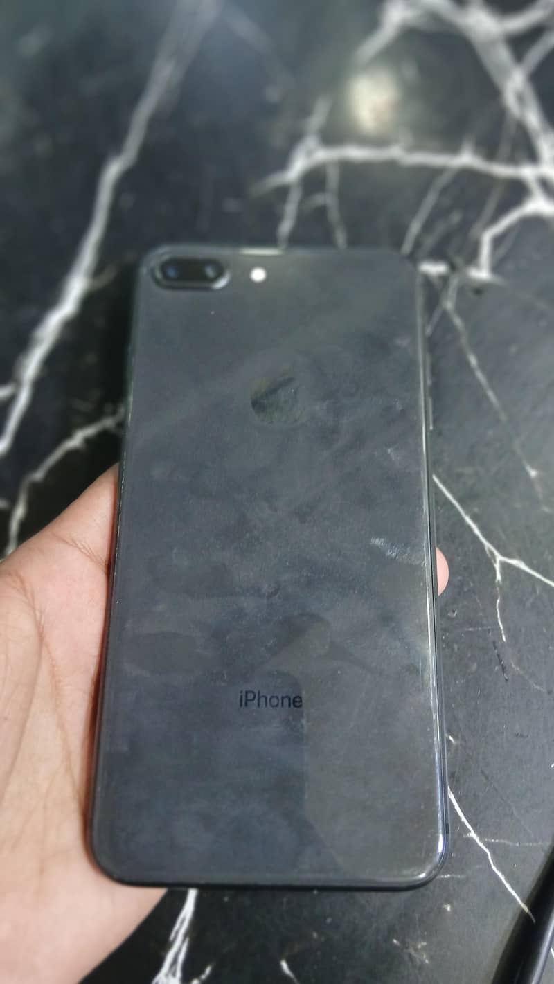 iPhone 8 plus 1