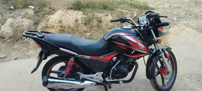 Honda CB150F (urgent sale)