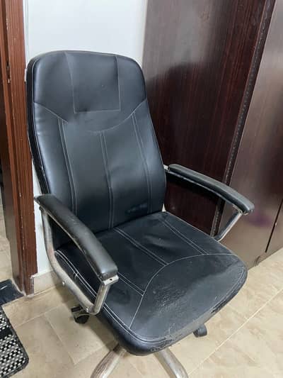 Office table new & office chair