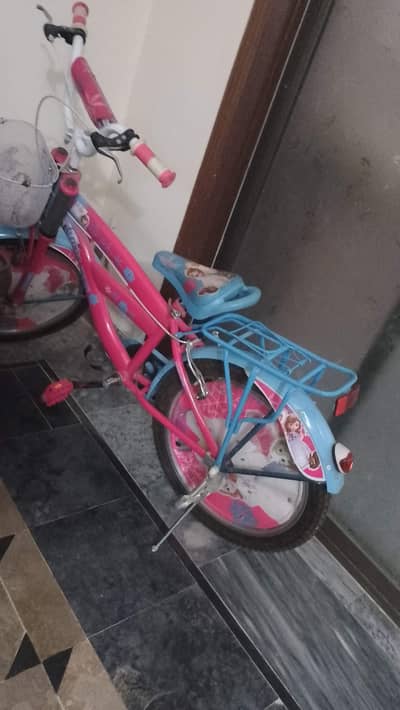 girls cycle in good condition