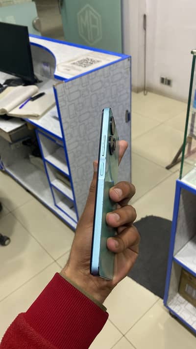 Infinix hot 30