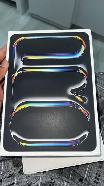 Ipad Pro M5 Chip 11 inch  brand new box pack non active