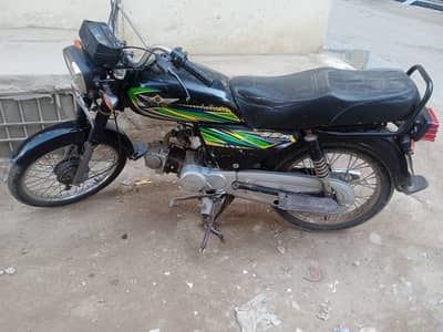 koi kam nh ha baik ha baki jisko lani ho wo video mang walay 031920097