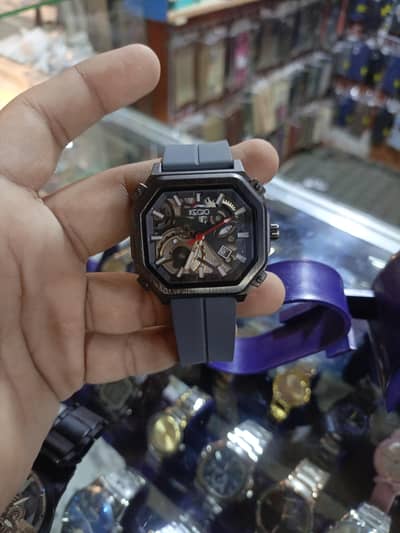 premium watch with master lock mate gray