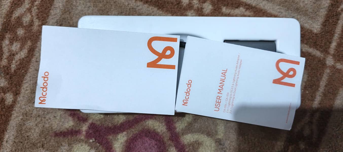 Mcdodo iPhone splitter 3