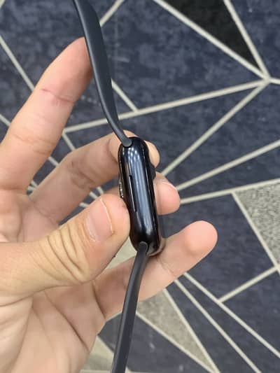 Apple Watch Series 8 41mm size